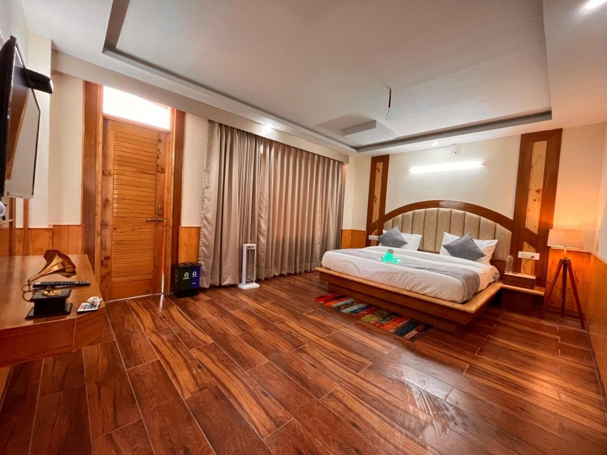 Le Green Resort, Mall Road Manali Kültér fotó