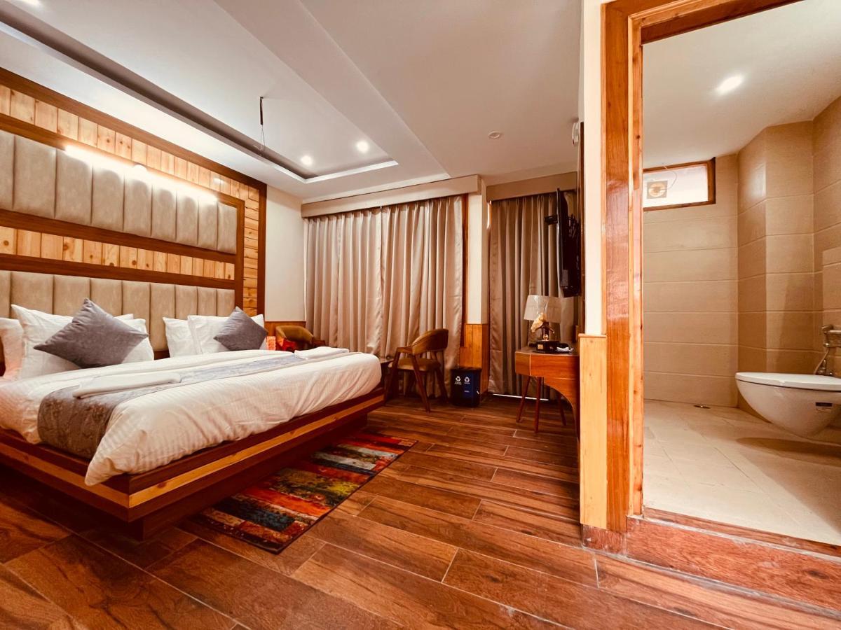 Le Green Resort, Mall Road Manali Kültér fotó